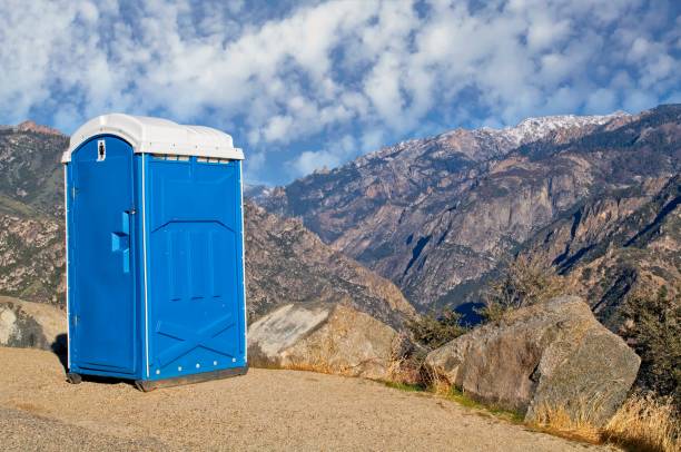 Best Portable bathroom rental  in Altamont, OR