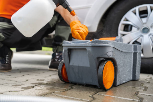 Best Portable toilet rental cost  in Altamont, OR